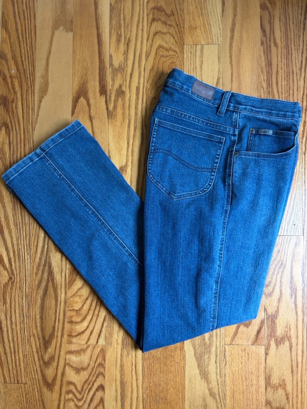 Lee Lean Bootcut Jeans in Blue Denim Women’s Jeans. Size 6